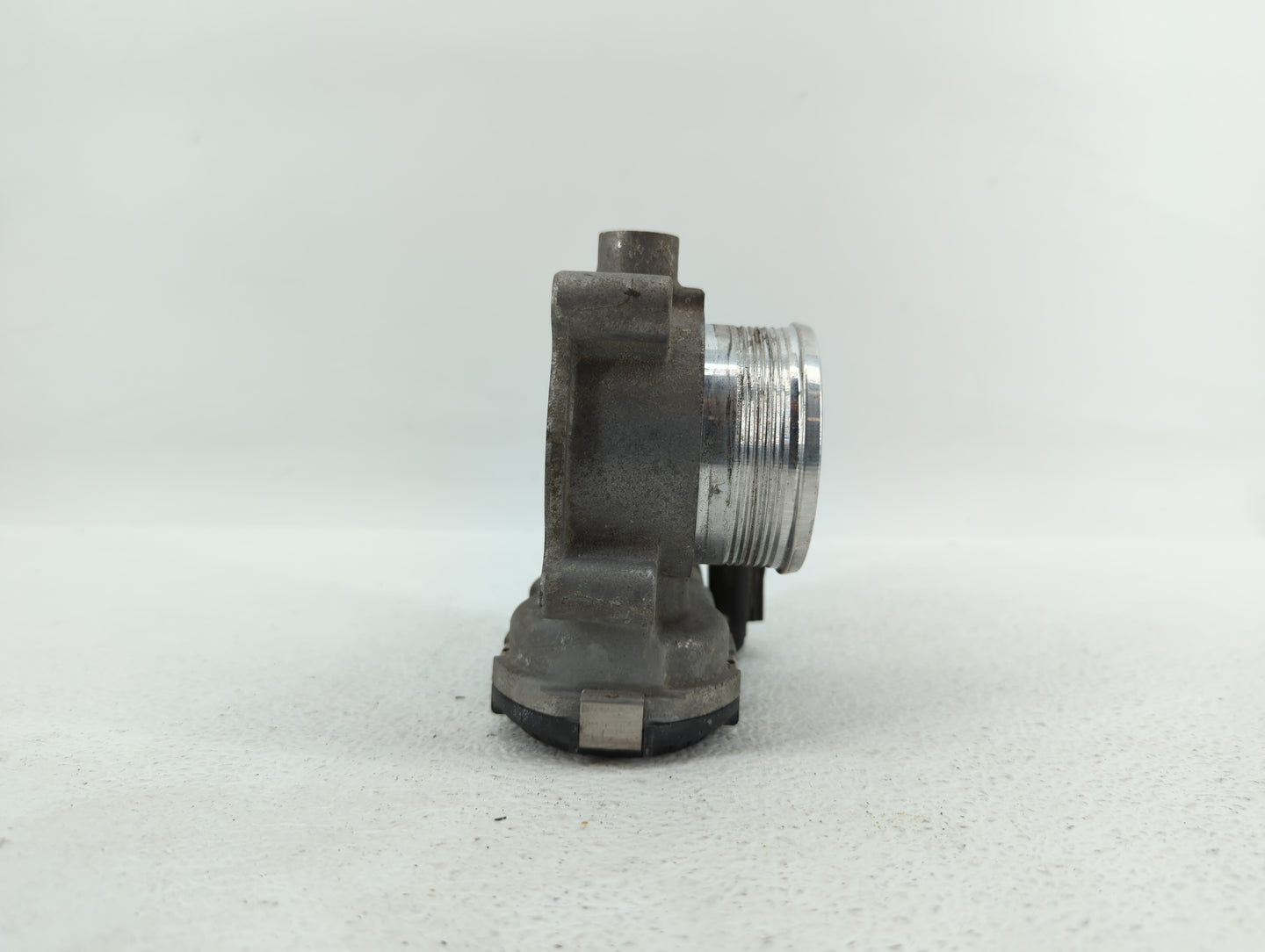 2014-2018 Ford Focus Throttle Body P/N:DS7E-9F991-BB Fits Fits 2014 2015 2016 2017 2018 2019 OEM Used Auto Parts - Oemusedau
