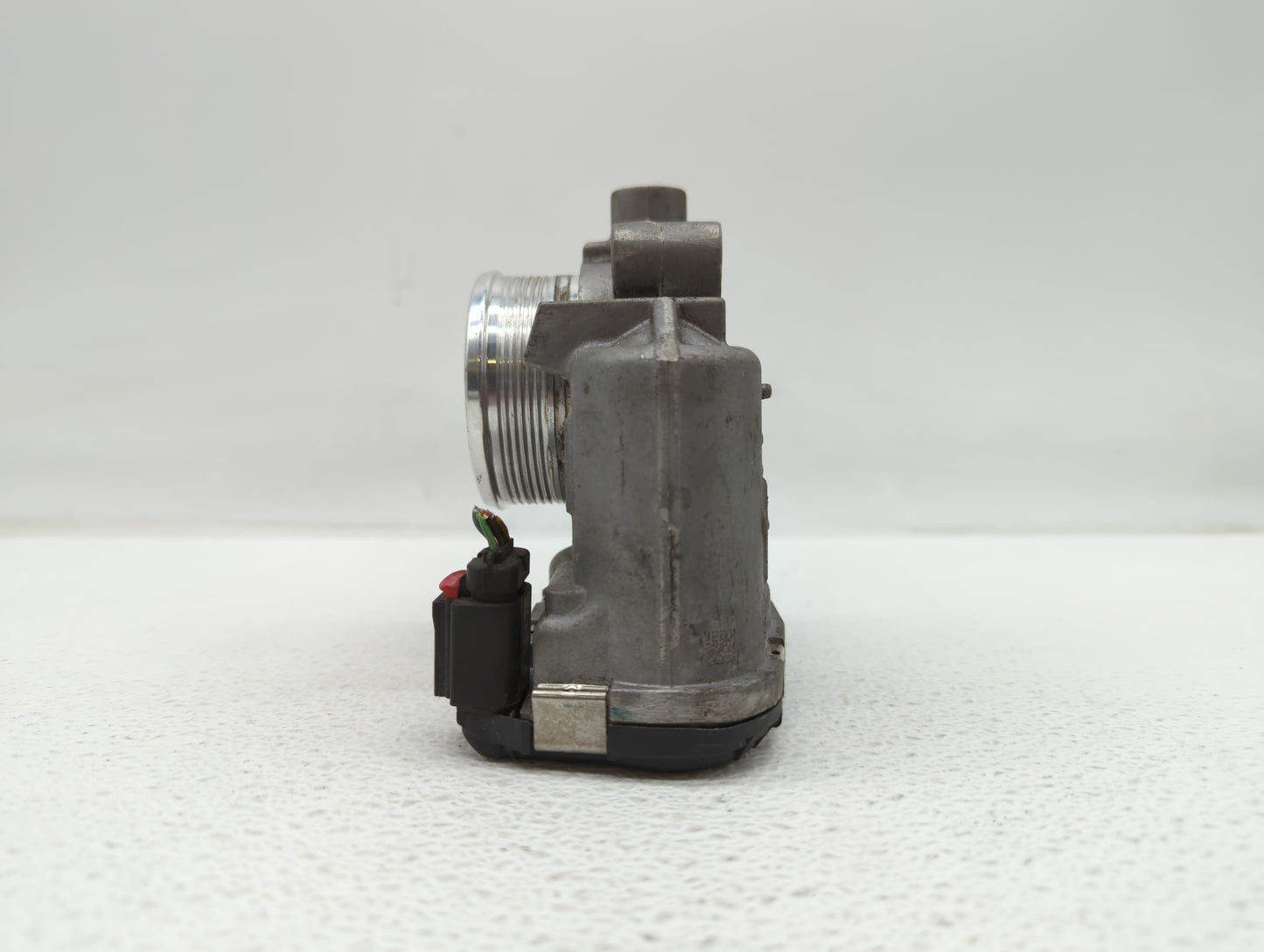 2014-2018 Ford Focus Throttle Body P/N:DS7E-9F991-BB Fits Fits 2014 2015 2016 2017 2018 2019 OEM Used Auto Parts - Oemusedau