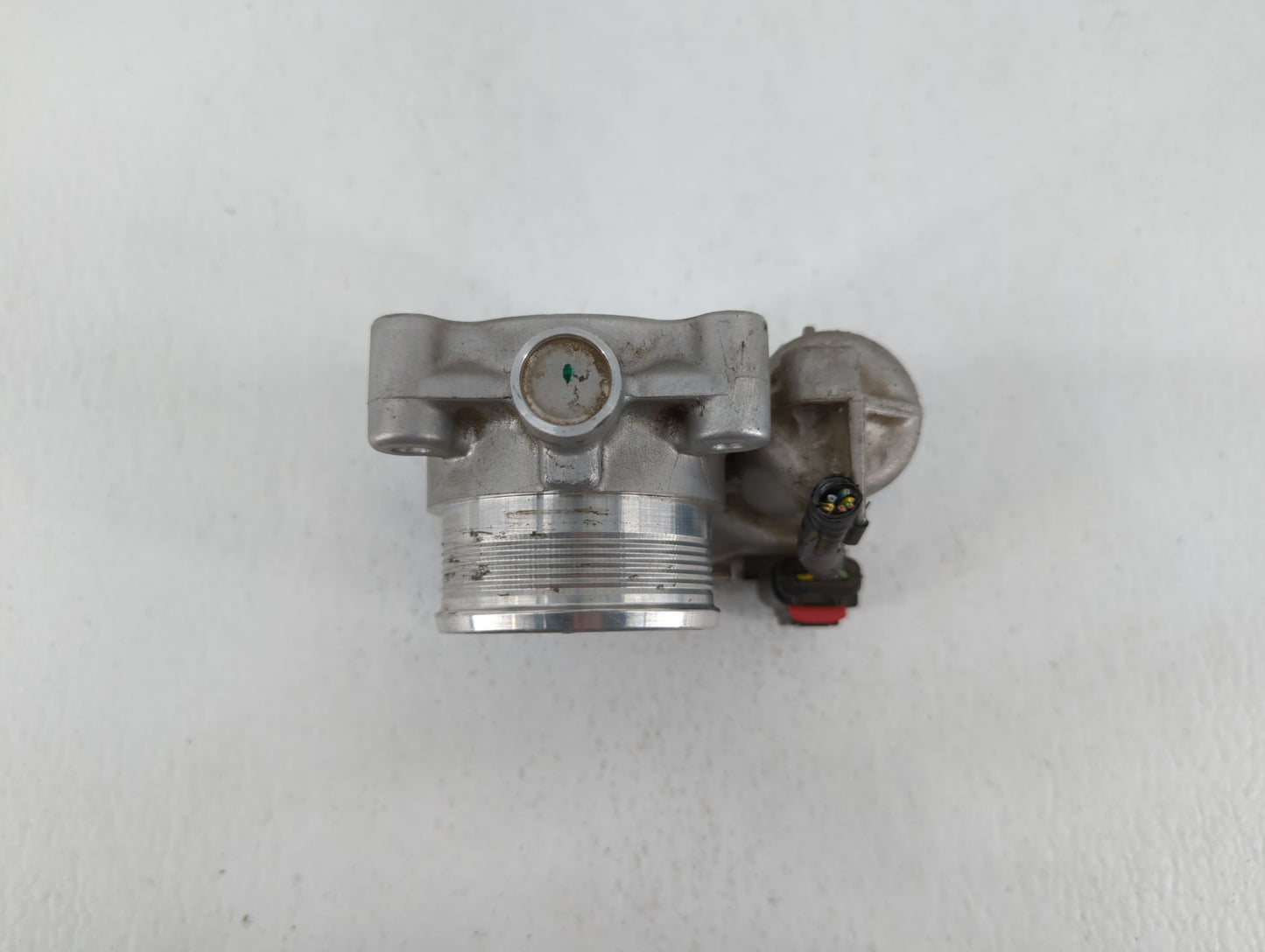 2014-2018 Ford Focus Throttle Body P/N:0 280 750 566 DS7E-9F991-BB Fits Fits 2014 2015 2016 2017 2018 2019 OEM Used Auto Par