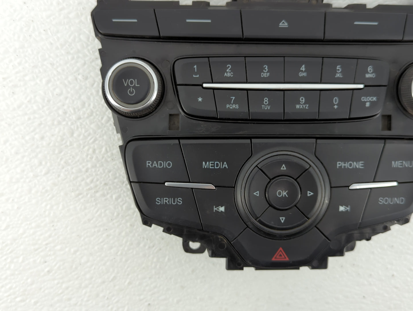 2015-2018 Ford Focus Radio AM FM Cd Player Receiver Replacement P/N:F1ET18K811KC F1ET18K811KD Fits Fits 2015 2016 2017 2018 