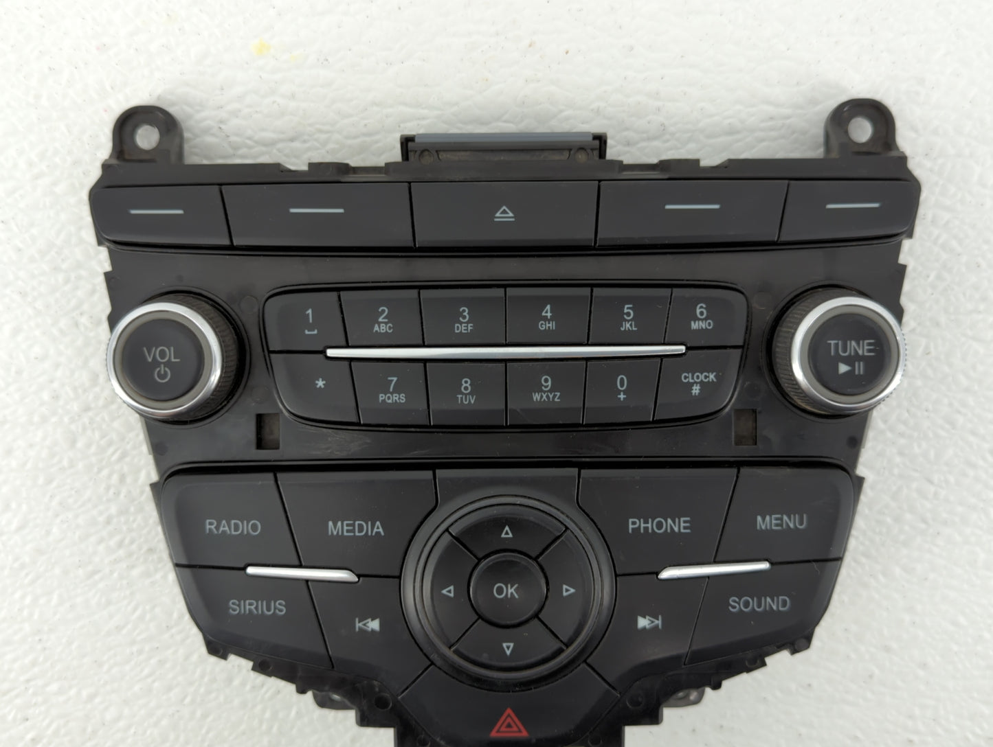 2015-2018 Ford Focus Radio AM FM Cd Player Receiver Replacement P/N:F1ET18K811KC F1ET18K811KD Fits Fits 2015 2016 2017 2018 