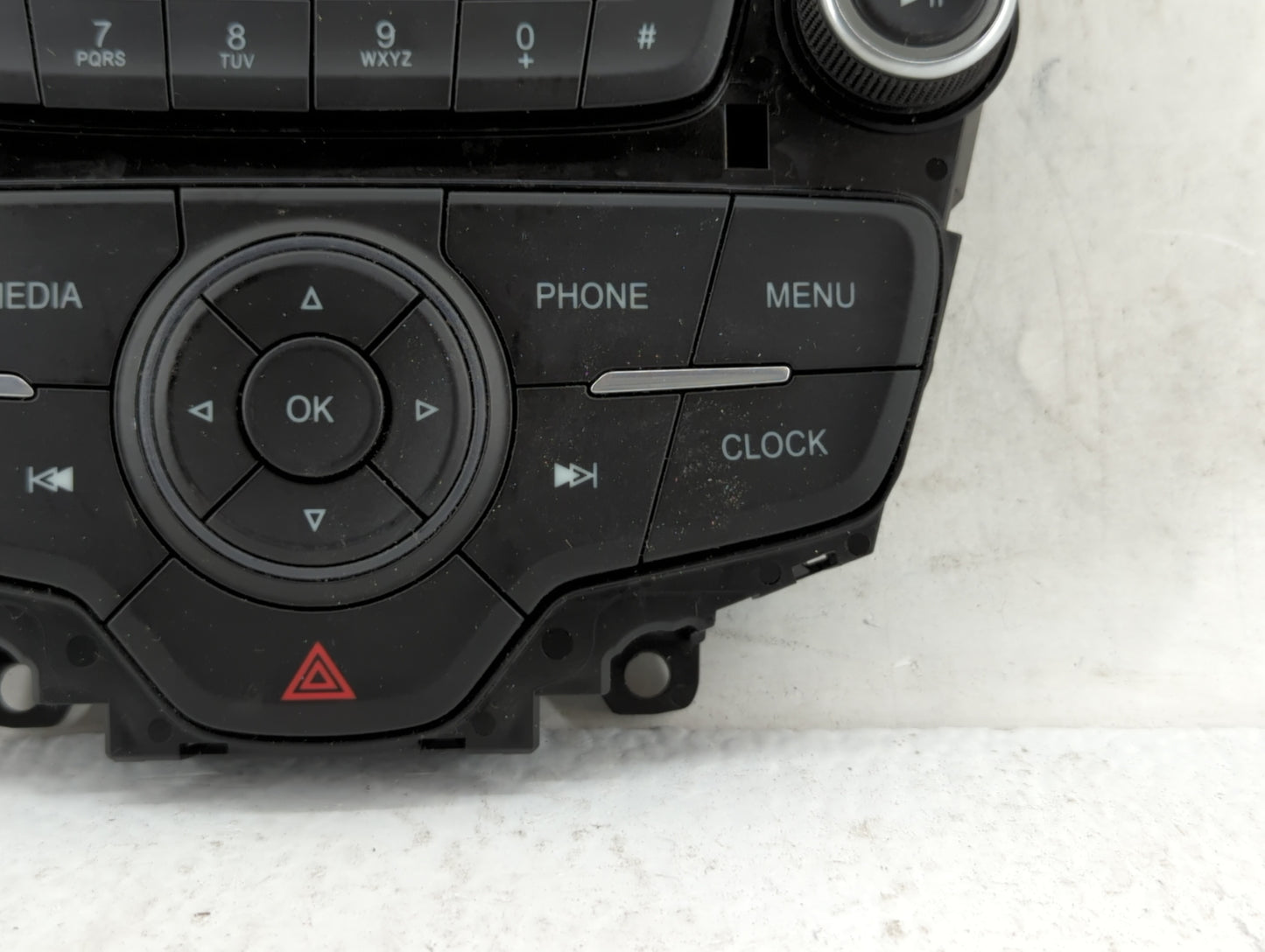 2015-2018 Ford Focus Am Fm Cd Player Radio Receiver - Oemusedautoparts1.com