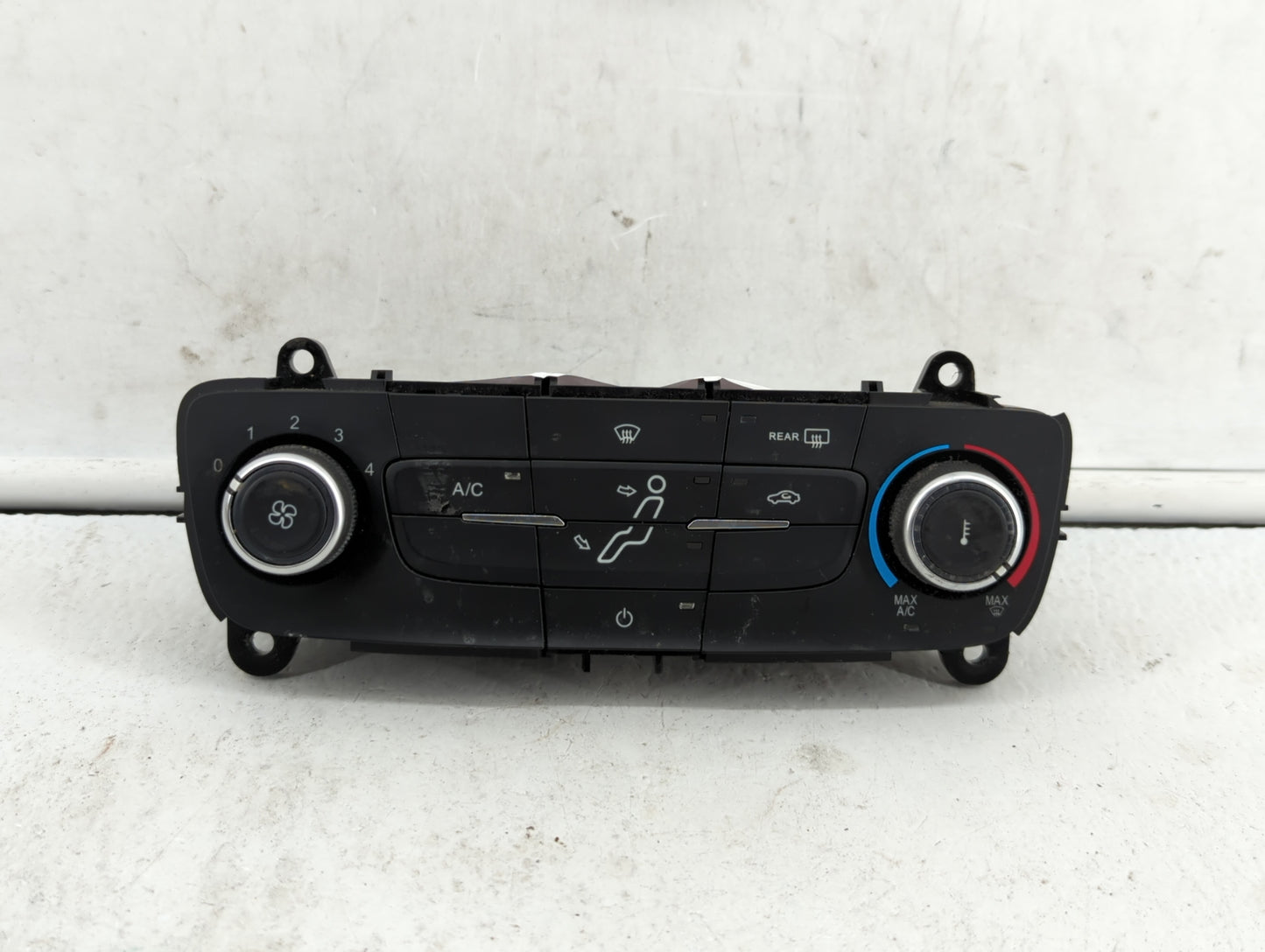 2015-2018 Ford Focus Climate Control Module Temperature AC/Heater Replacement P/N:F1ET-19980-JF Fits Fits 2015 2016 2017 201