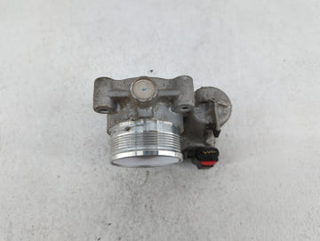 2014-2018 Ford Focus Throttle Body P/N:DS7E-9F991-BB Fits Fits 2014 2015 2016 2017 2018 2019 2020 2021 2022 OEM Used Auto Parts