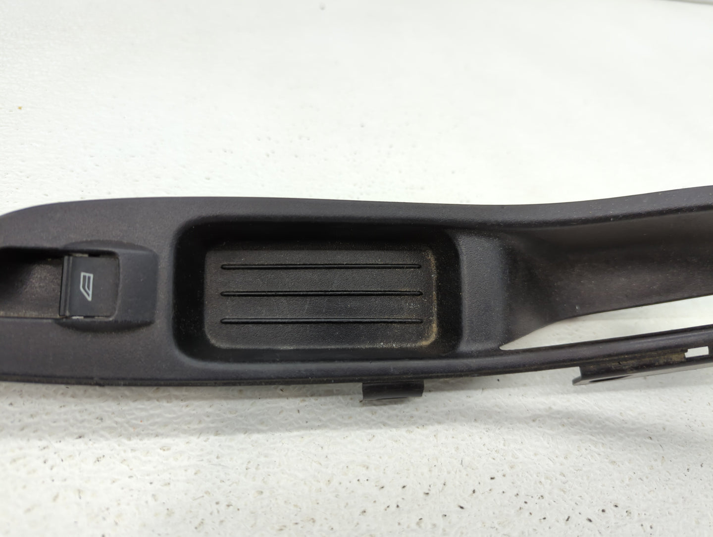 2015 Ford Focus Passenger Right Power Window Switch 7749098|1085503x - Oemusedautoparts1.com