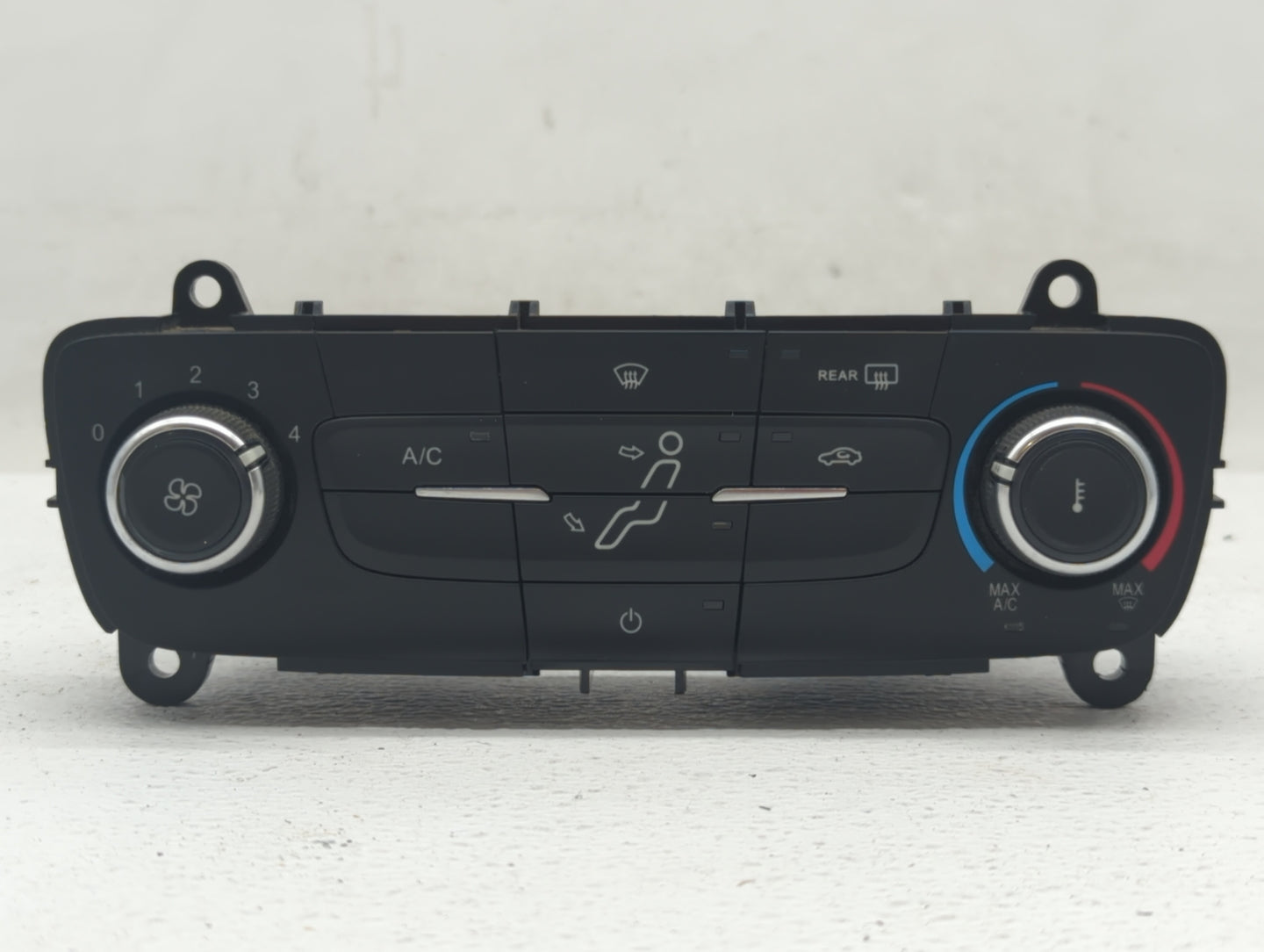 2015-2018 Ford Focus Climate Control Module Temperature AC/Heater Replacement P/N:F1ET-19980-JG F1ET-19980-JJ Fits OEM Used 