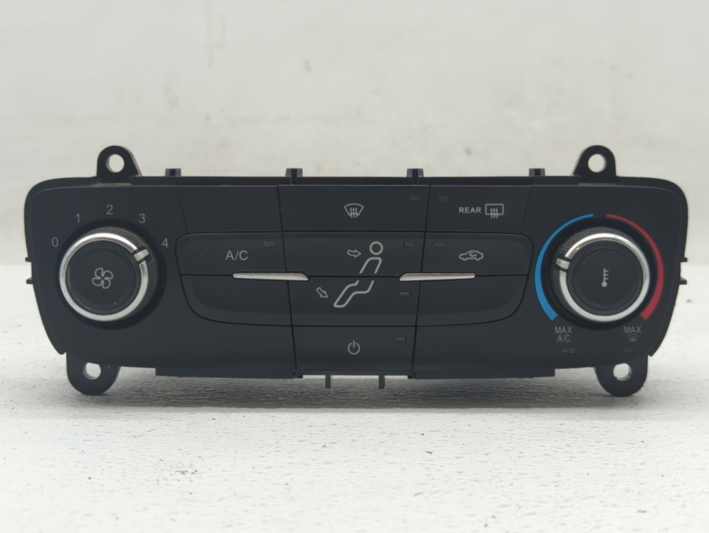 2015-2018 Ford Focus Climate Control Module Temperature AC/Heater Replacement P/N:F1ET-19980-JG F1ET-19980-JJ Fits OEM Used 