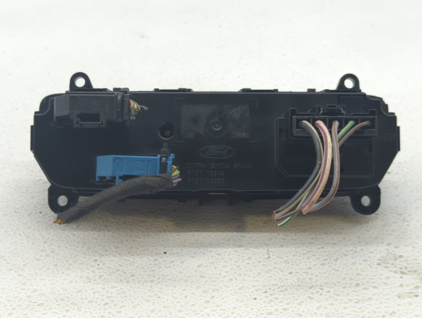 2015-2018 Ford Focus Climate Control Module Temperature AC/Heater Replacement P/N:F1ET-19980-JG F1ET-19980-JJ Fits OEM Used 