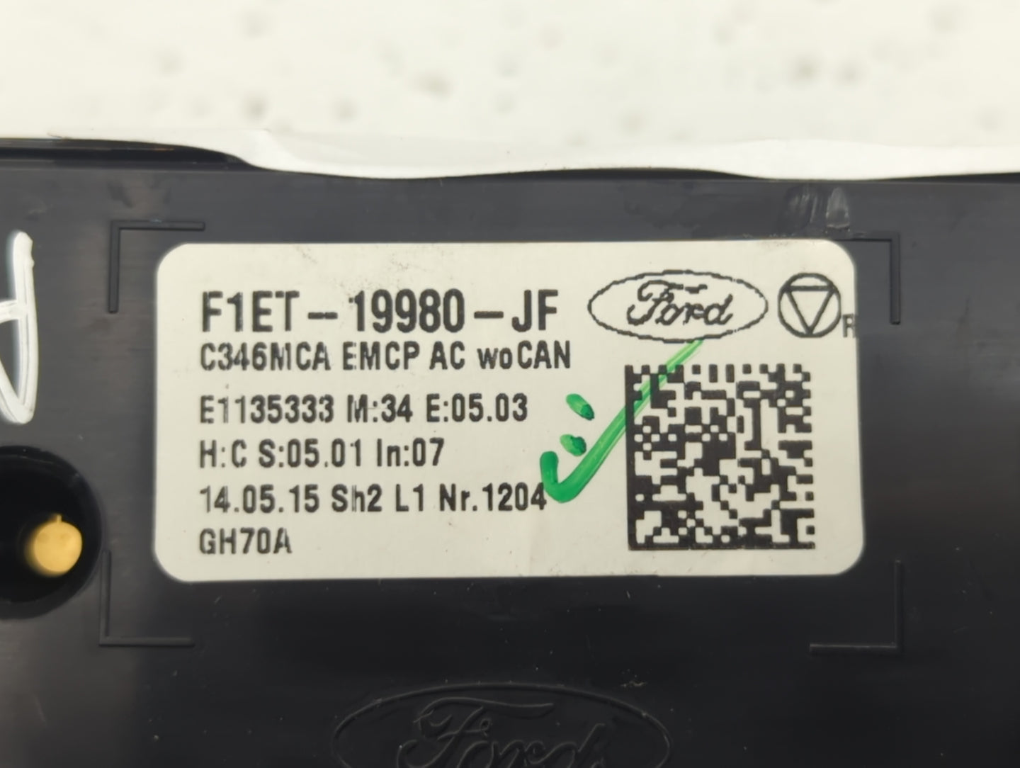 2015-2018 Ford Focus Climate Control Module Temperature AC/Heater Replacement P/N:F1ET-19980-JG F1ET-19980-JJ Fits OEM Used 