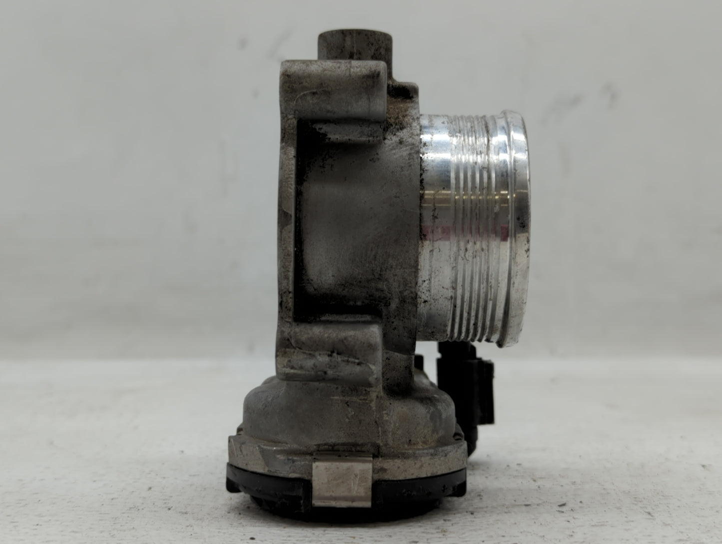 2014-2018 Ford Focus Throttle Body P/N:DS7E-9F991-BD DS7E-9F991-BB Fits Fits 2014 2015 2016 2017 2018 2019 2020 2021 2022 OE