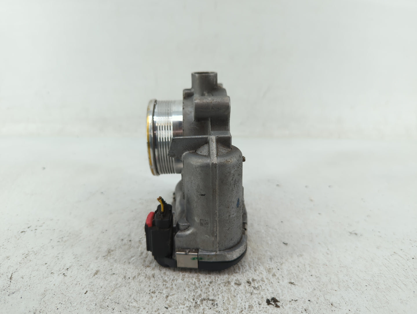 2014-2018 Ford Focus Throttle Body P/N:DS7E-9F991-BD DS7E-9F991-BB Fits Fits 2014 2015 2016 2017 2018 2019 2020 2021 2022 OE