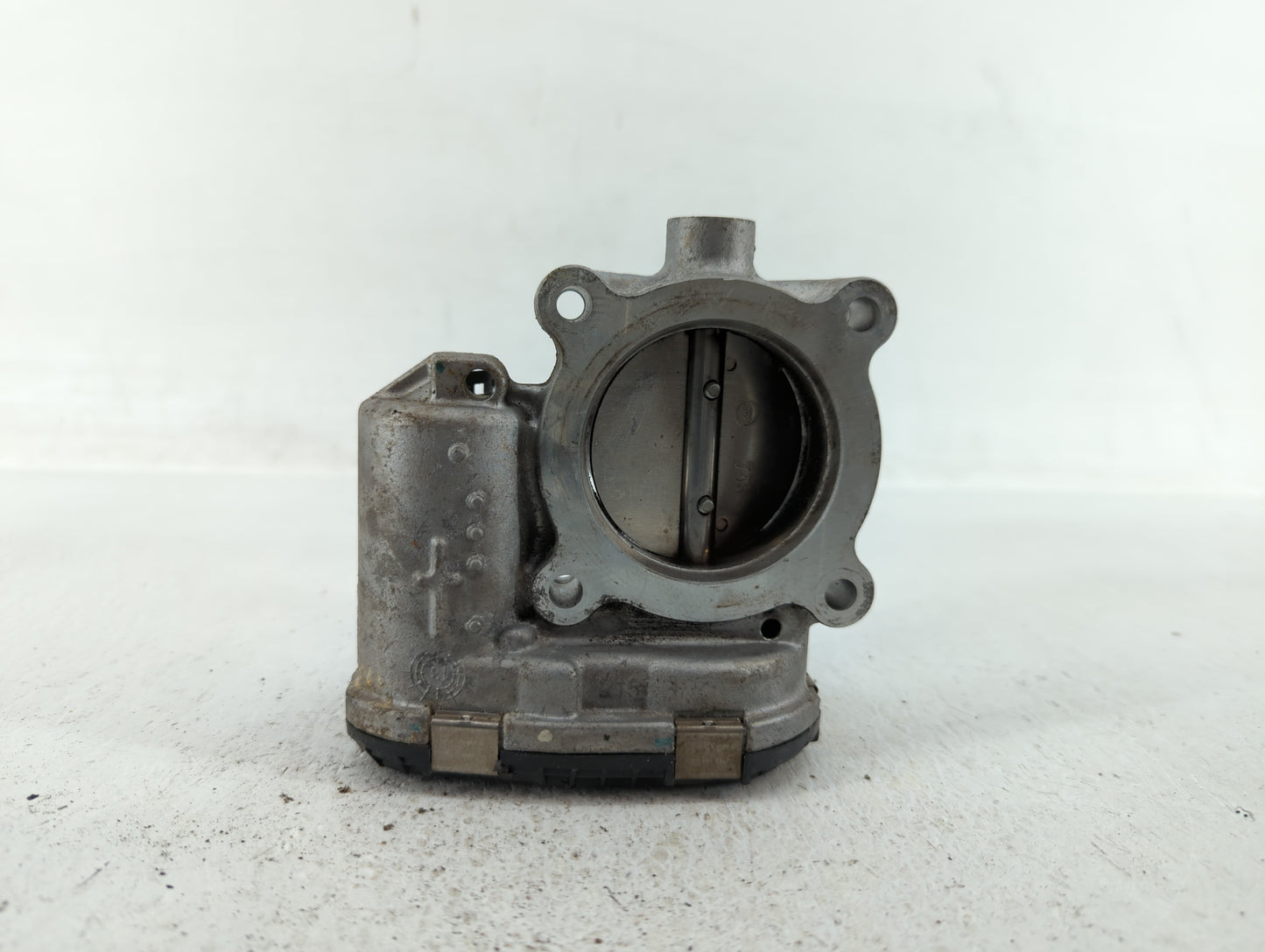 2014-2018 Ford Focus Throttle Body P/N:DS7E-9F991-BD DS7E-9F991-BB Fits Fits 2014 2015 2016 2017 2018 2019 2020 2021 2022 OE