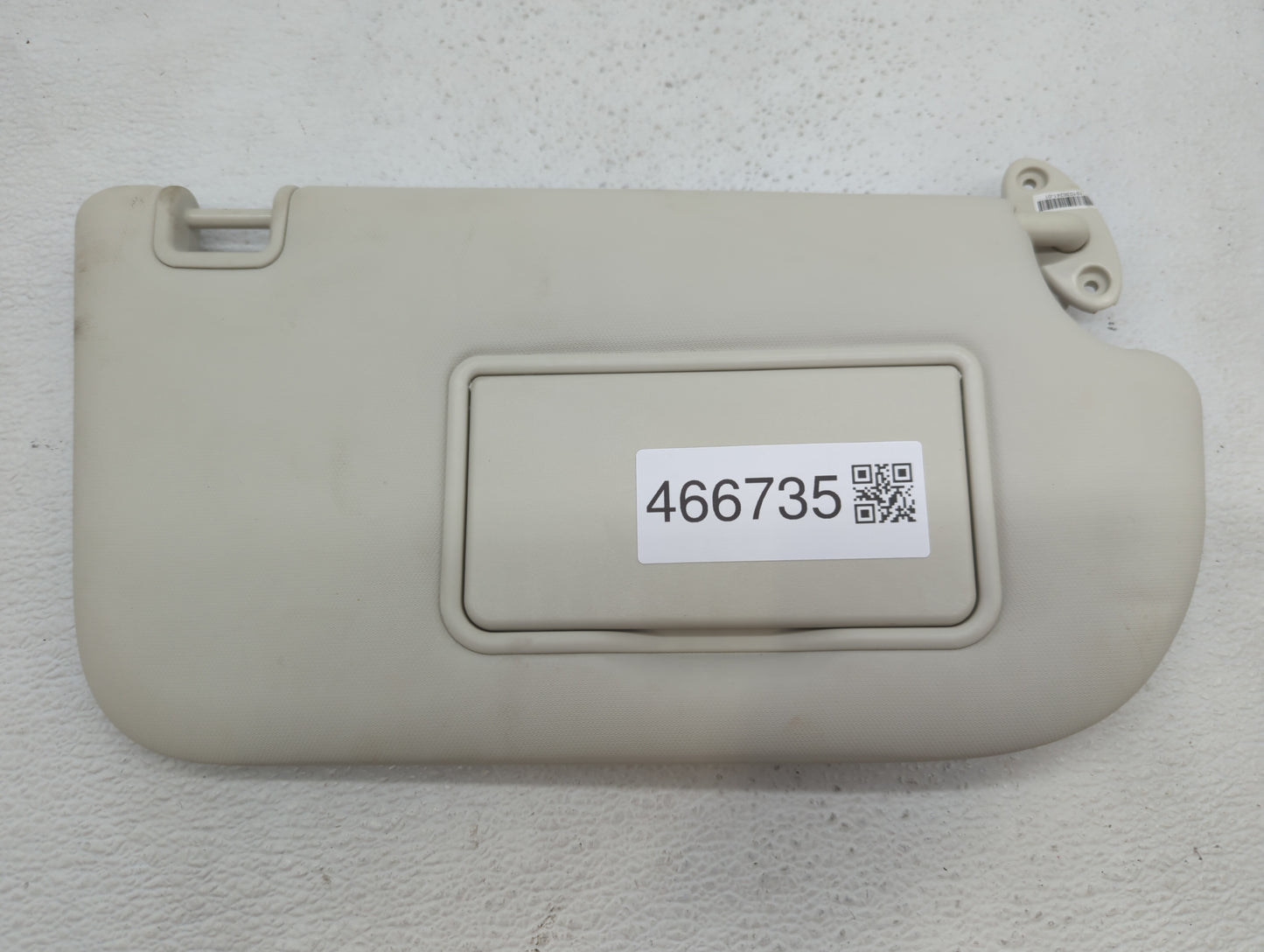2013-2018 Ford Focus Sun Visor Shade Replacement Passenger Right Mirror Fits Fits 2013 2014 2015 2016 2017 2018 OEM Used Aut