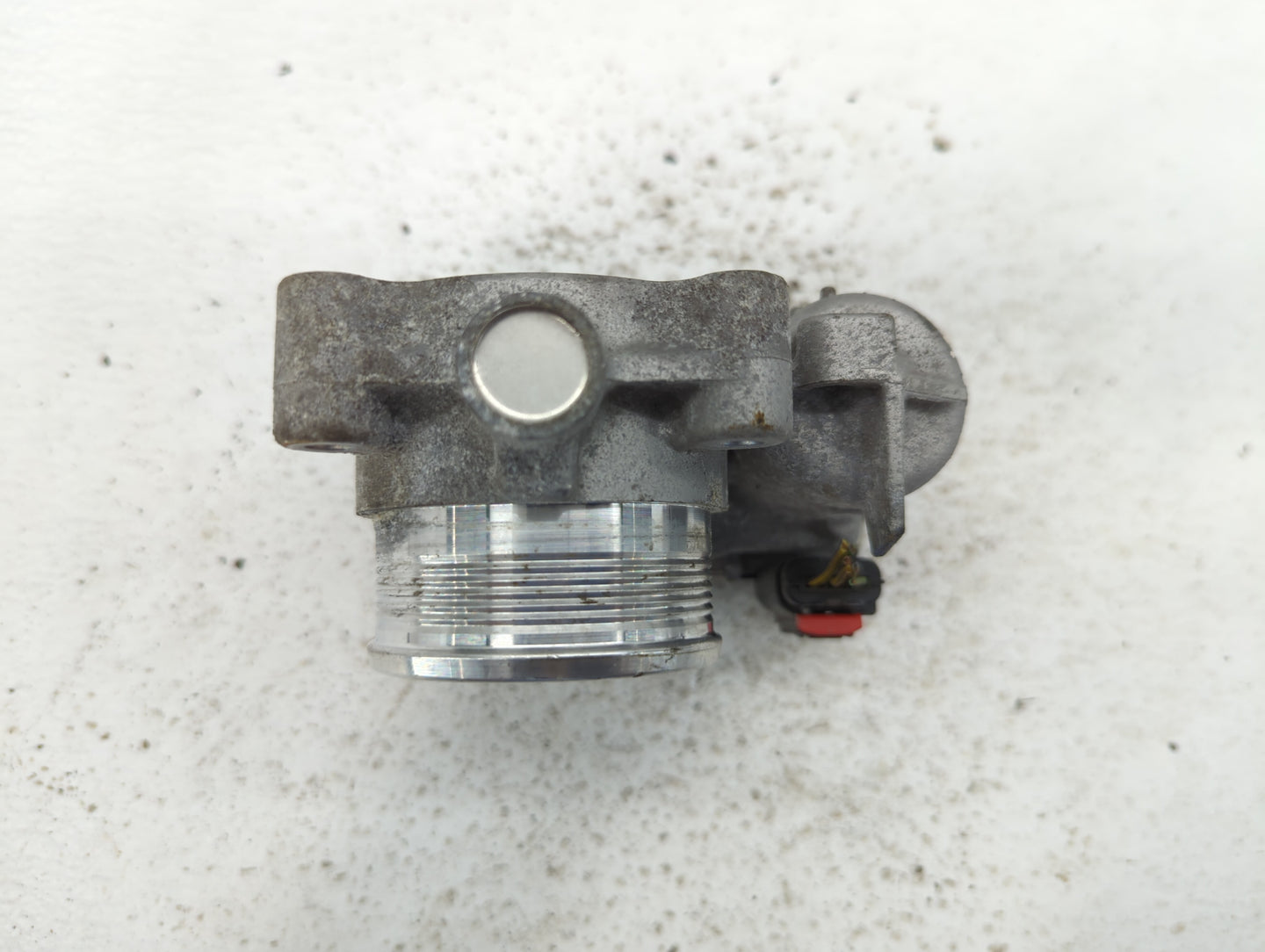 2014-2018 Ford Focus Throttle Body P/N:DS7E-9F991-BB Fits Fits 2014 2015 2016 2017 2018 2019 2020 2021 2022 OEM Used Auto Pa