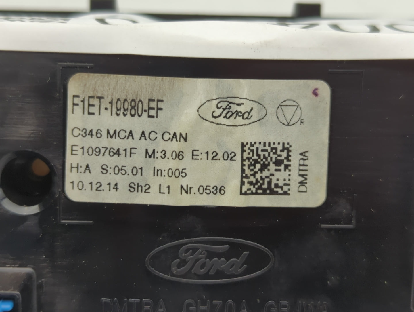2015-2018 Ford Focus Climate Control Module Temperature AC/Heater Replacement P/N:F1ET-19980-EF F1ET-19980-JJ Fits OEM Used 