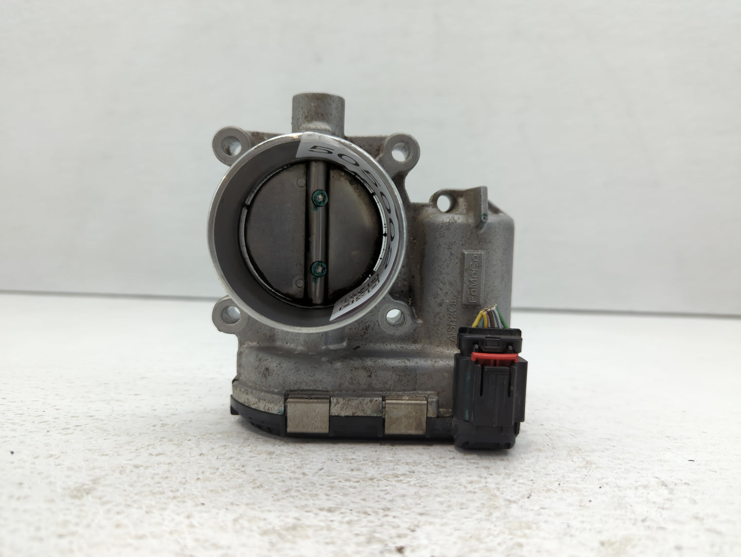2014-2018 Ford Focus Throttle Body P/N:DS7E-9F991-BB Fits Fits 2014 2015 2016 2017 2018 2019 2020 2021 2022 OEM Used Auto Pa