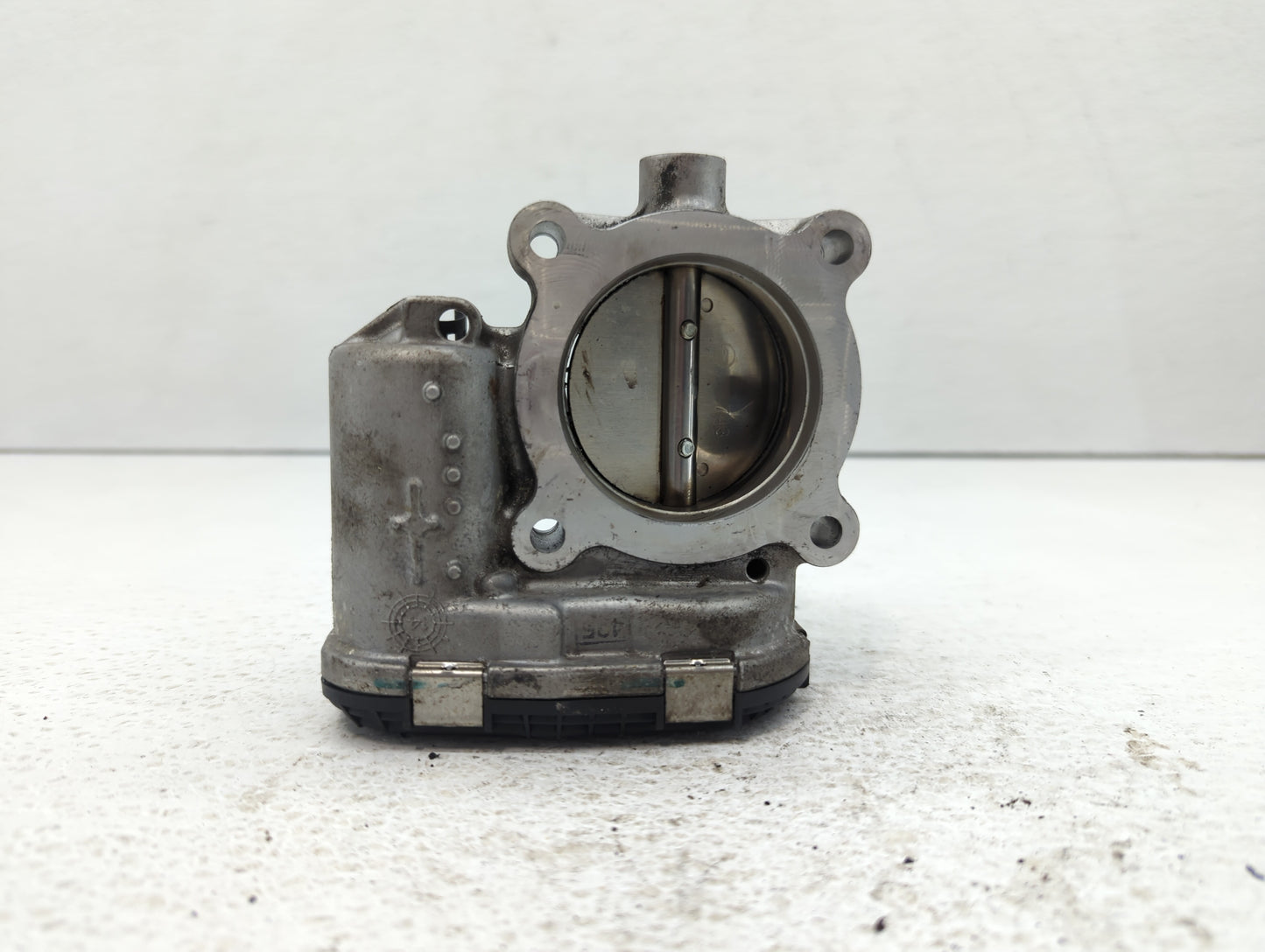 2014-2018 Ford Focus Throttle Body P/N:DS7E-9F991-BB Fits Fits 2014 2015 2016 2017 2018 2019 2020 2021 2022 OEM Used Auto Pa