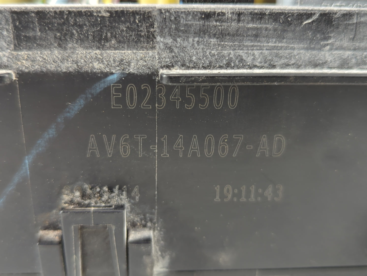 2015 Ford Focus Fusebox Fuse Box Panel Relay Module P/N:AV6T-14A067-AD AV6T-14A142-AB Fits OEM Used Auto Parts - Oemusedauto