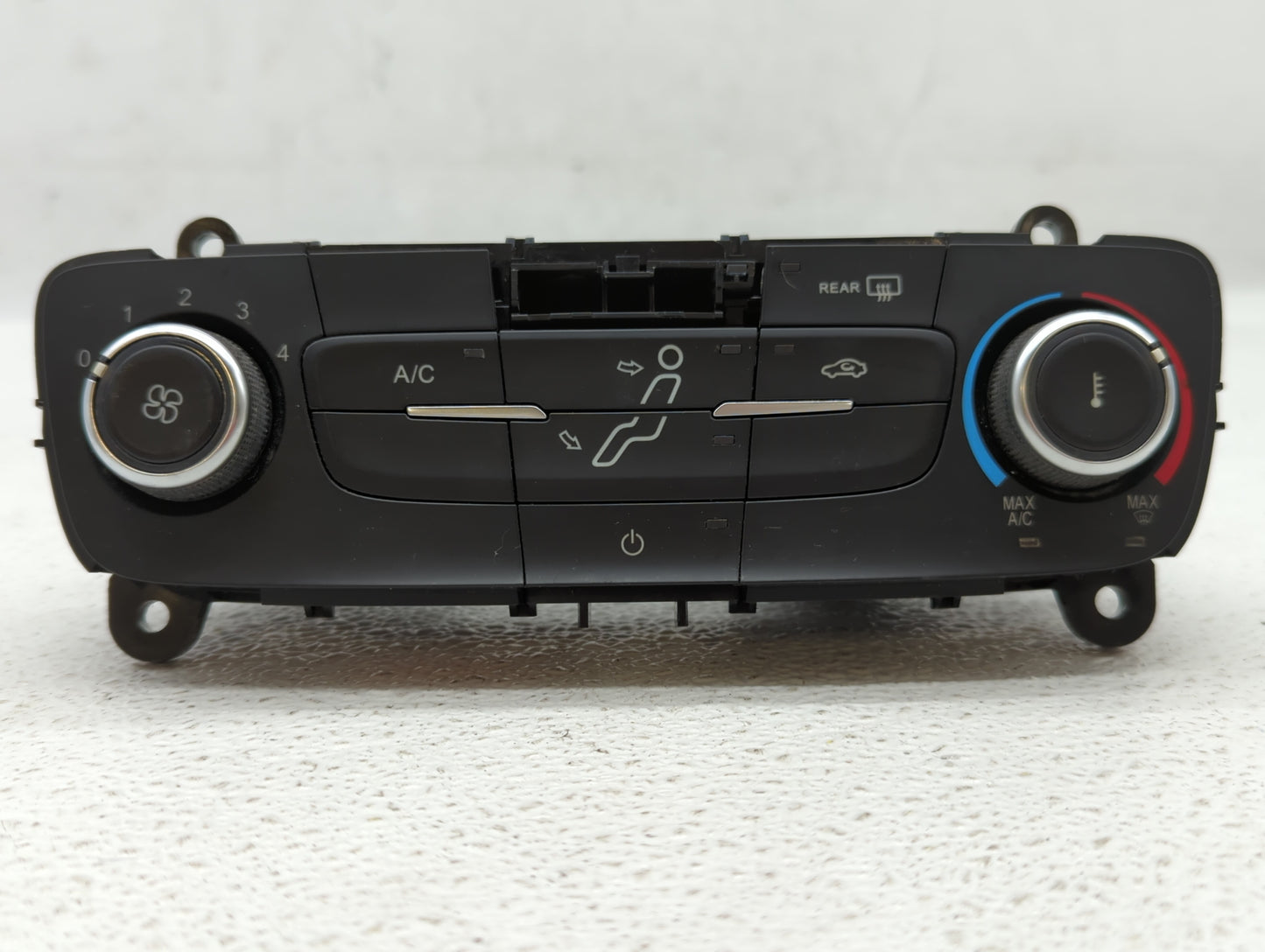2015-2018 Ford Focus Climate Control Module Temperature AC/Heater Replacement P/N:F1ET-19980-JE F1ET-19980-LF Fits OEM Used 
