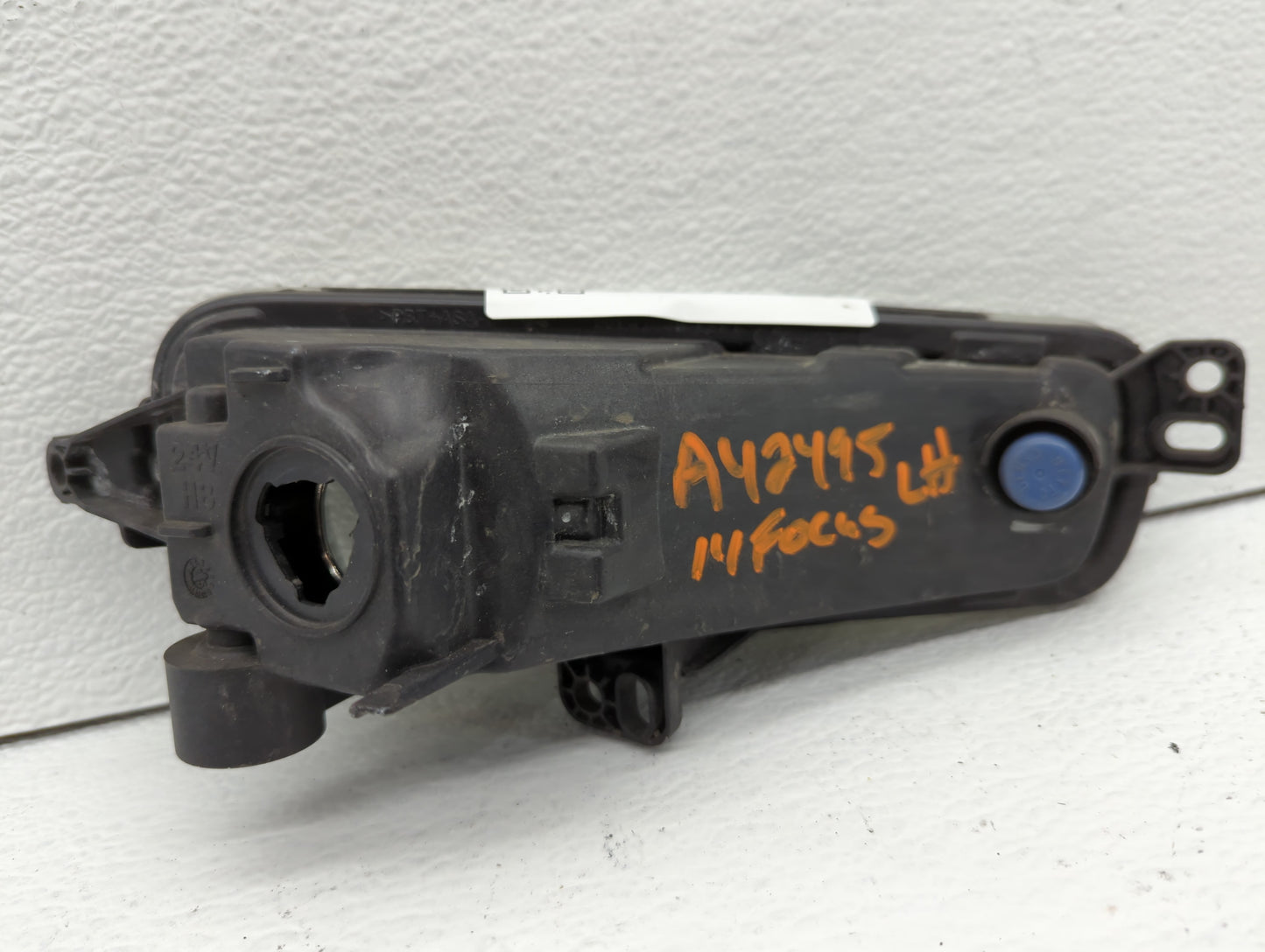 2015-2018 Ford Focus Passenger Right Oem Head Light Headlight Lamp - Oemusedautoparts1.com