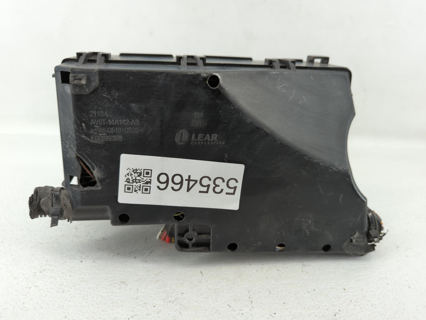 2015 Ford Focus Fusebox Fuse Box Panel Relay Module P/N:AV6T-14A067-AD AV6T-14A142-AB Fits OEM Used Auto Parts - Oemusedauto