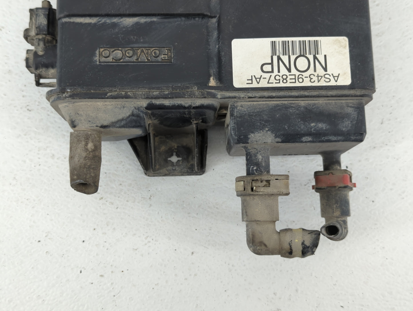 2015 Ford Focus Fuel Vapor Charcoal Canister - Oemusedautoparts1.com