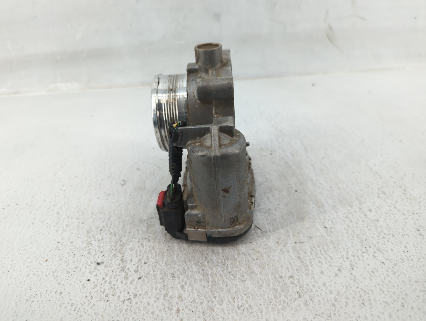 2014-2018 Ford Focus Throttle Body P/N:DS7E-9F991-BB Fits Fits 2014 2015 2016 2017 2018 2019 2020 2021 2022 OEM Used Auto Pa