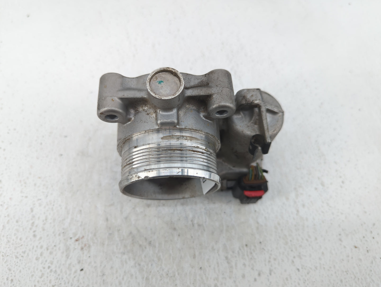 2014-2018 Ford Focus Throttle Body P/N:DS7E-9F9991-BB Fits Fits 2014 2015 2016 2017 2018 2019 2020 2021 2022 OEM Used Auto P