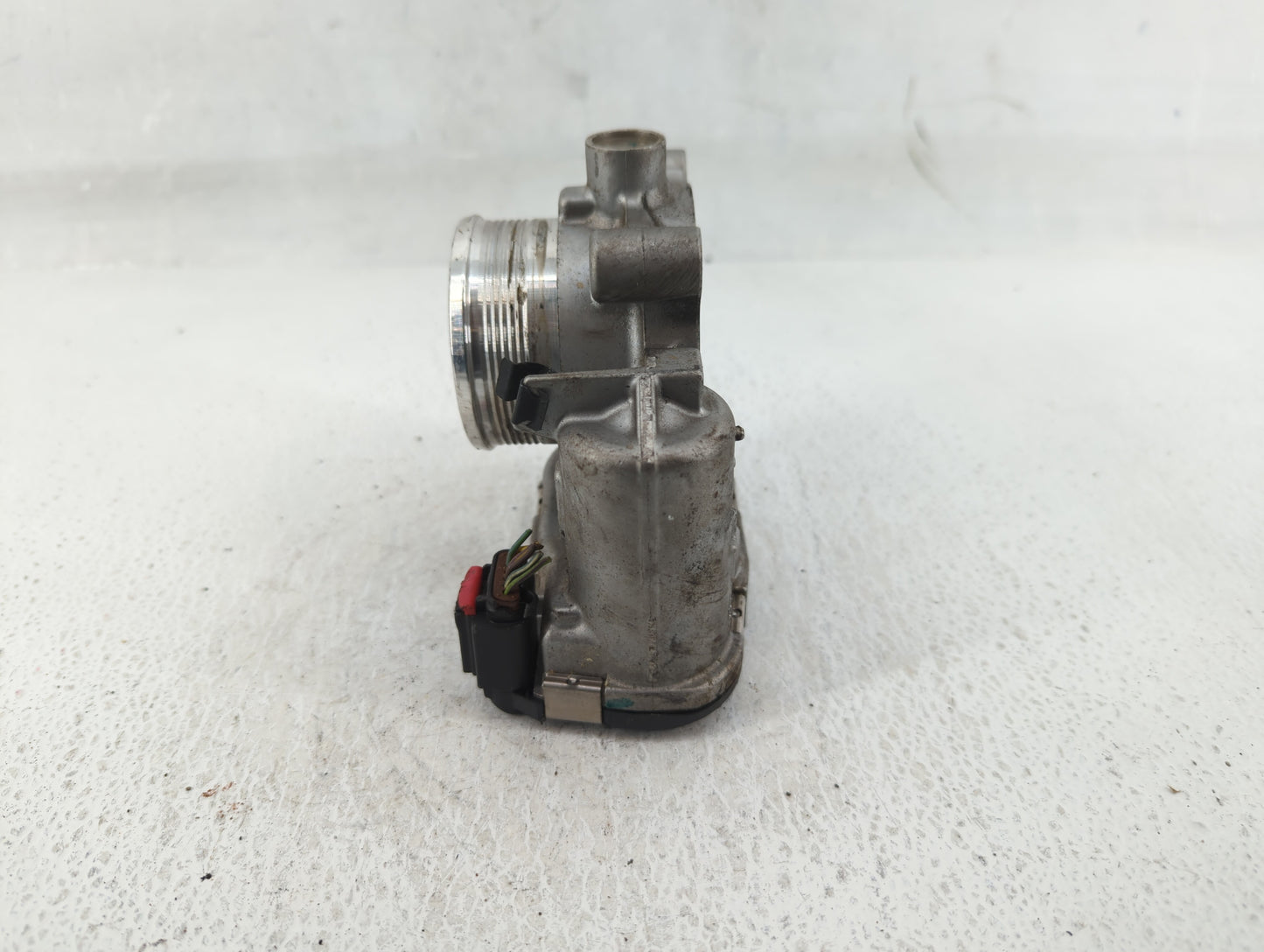 2014-2018 Ford Focus Throttle Body P/N:DS7E-9F9991-BB Fits Fits 2014 2015 2016 2017 2018 2019 2020 2021 2022 OEM Used Auto P