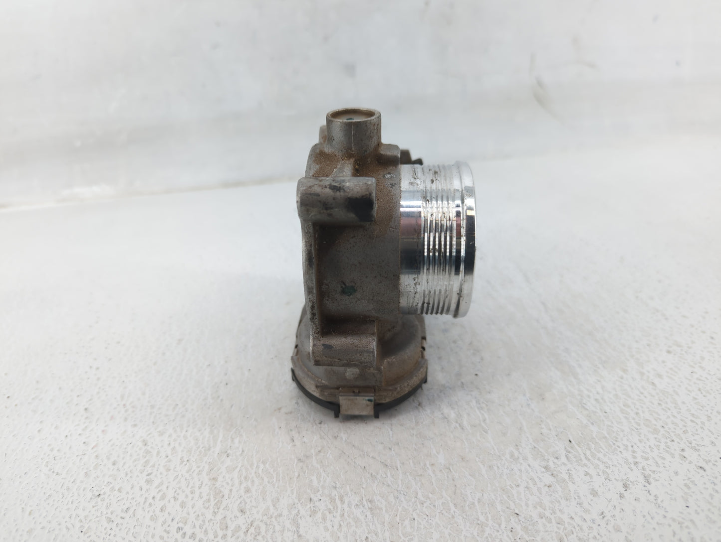 2014-2018 Ford Focus Throttle Body P/N:DS7E-9F991-BB Fits Fits 2014 2015 2016 2017 2018 2019 2020 2021 2022 OEM Used Auto Pa