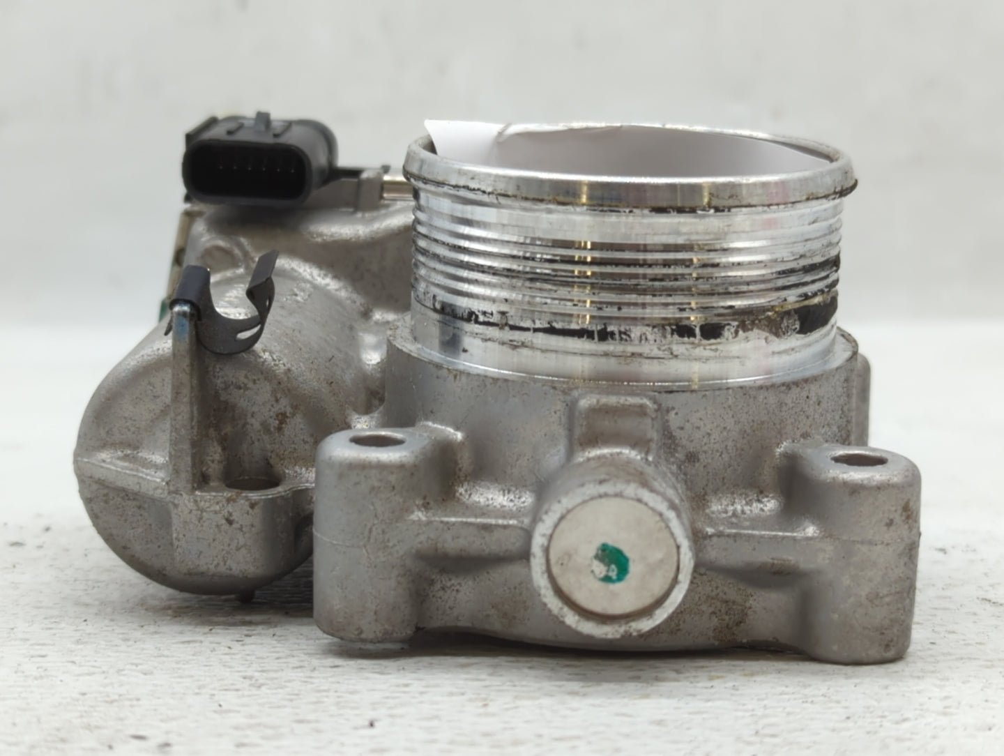 2014-2018 Ford Focus Throttle Body P/N:DS7E-9F991-BB Fits Fits 2014 2015 2016 2017 2018 2019 2020 2021 2022 OEM Used Auto Pa