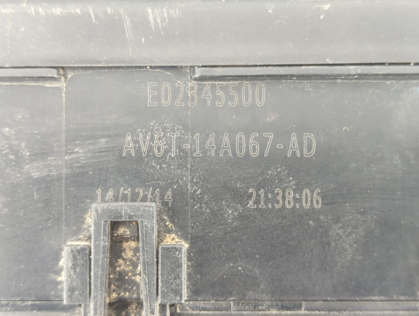 2015 Ford Focus Fusebox Fuse Box Panel Relay Module P/N:AV6T-14A067-AD Fits OEM Used Auto Parts - Oemusedautoparts1.com