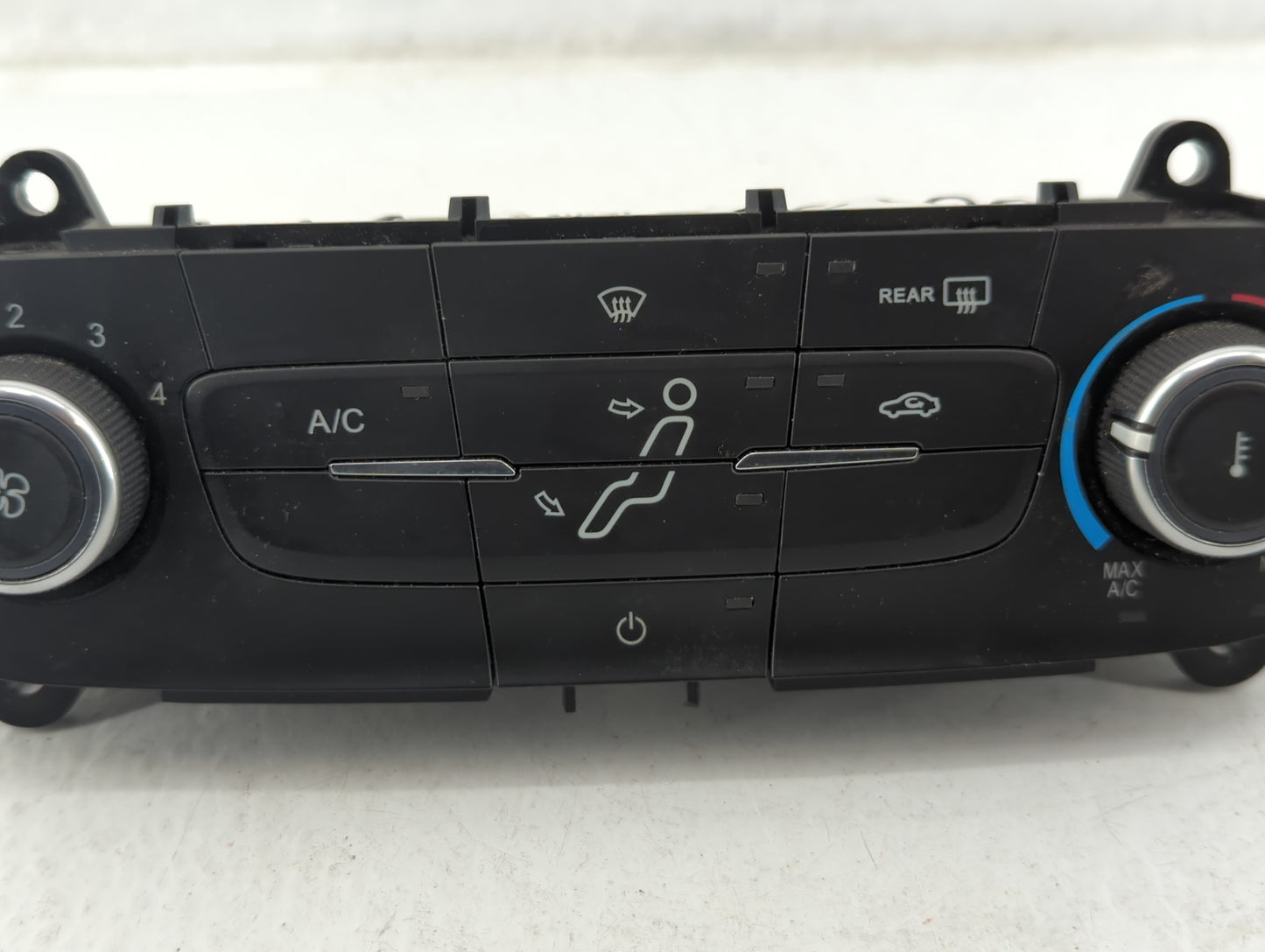 2015-2018 Ford Focus Climate Control Module Temperature AC/Heater Replacement P/N:F1ET-19980-JE Fits Fits 2015 2016 2017 201
