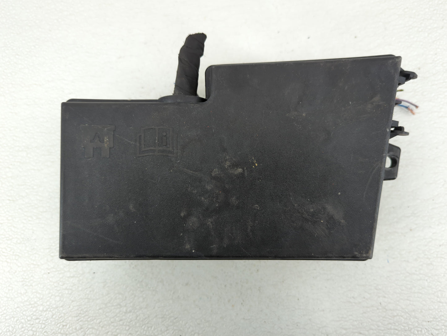 2015 Ford Focus Fusebox Fuse Box Panel Relay Module P/N:AV6T-14A067-AD Fits OEM Used Auto Parts - Oemusedautoparts1.com