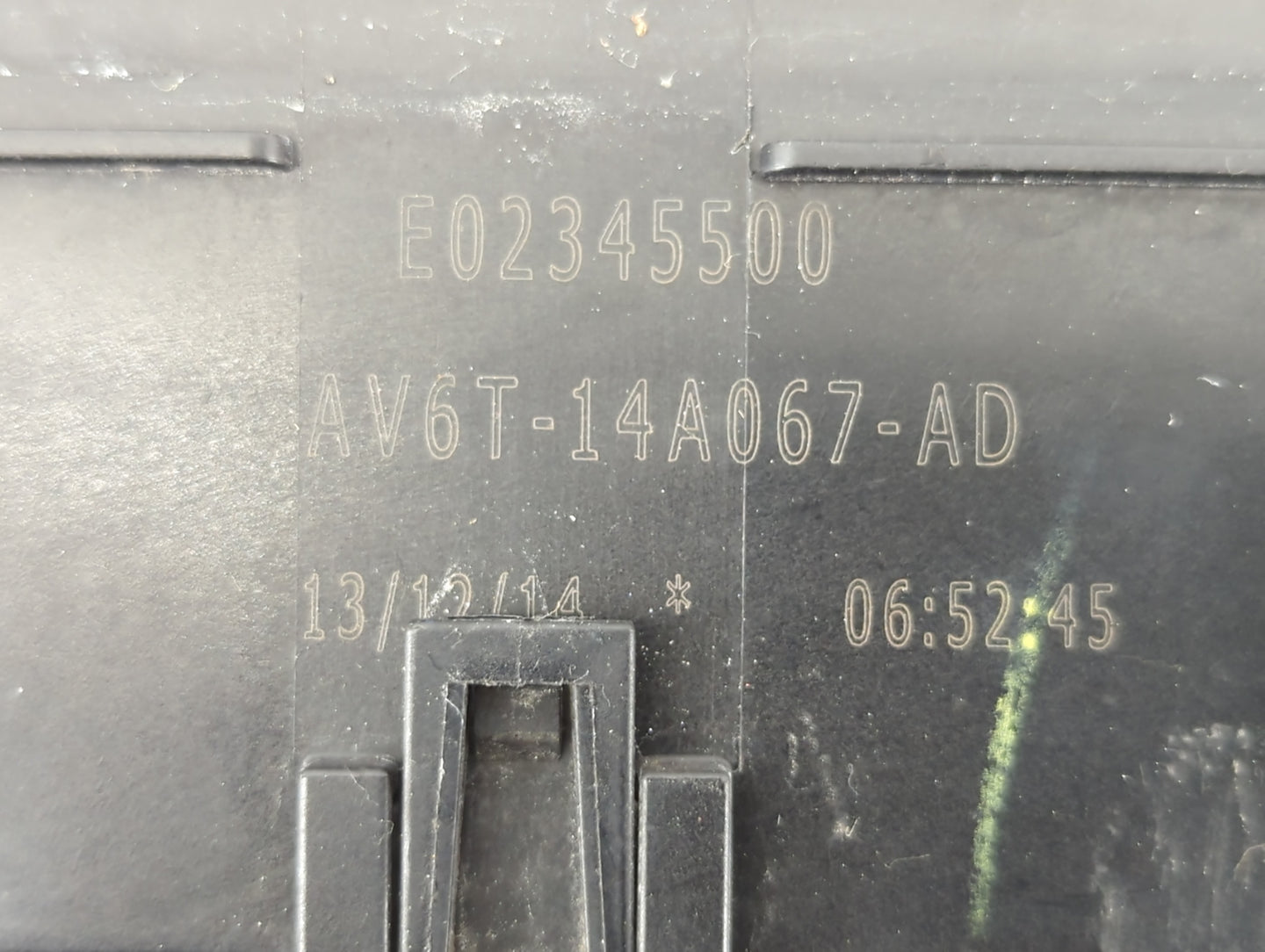 2015 Ford Focus Fusebox Fuse Box Panel Relay Module P/N:AV6T-14A067-AD Fits OEM Used Auto Parts - Oemusedautoparts1.com