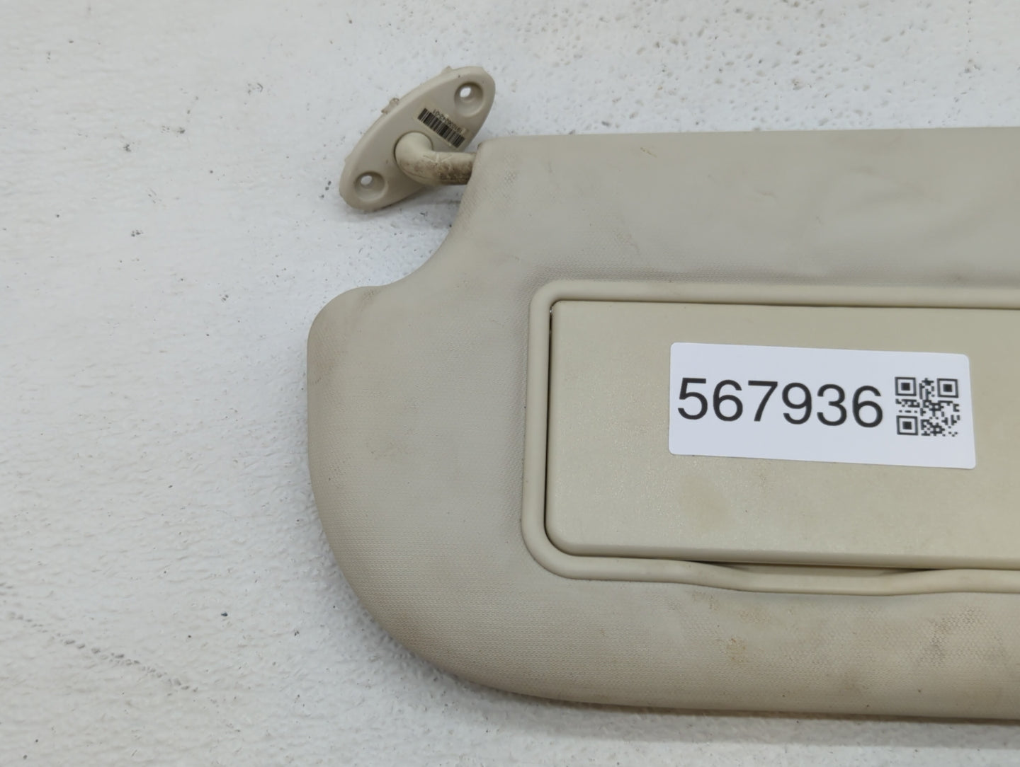 2013-2018 Ford Focus Sun Visor Shade Replacement Passenger Right Mirror Fits Fits 2013 2014 2015 2016 2017 2018 OEM Used Aut