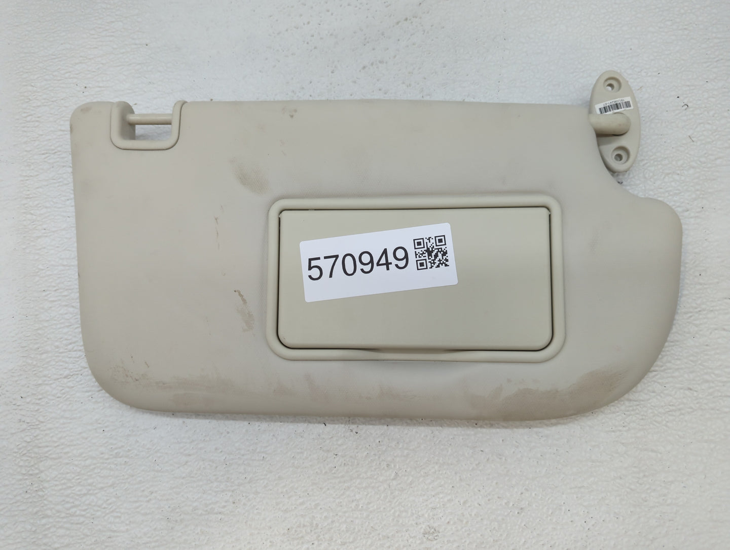 2013-2018 Ford Focus Sun Visor Shade Replacement Passenger Right Mirror Fits Fits 2013 2014 2015 2016 2017 2018 OEM Used Aut