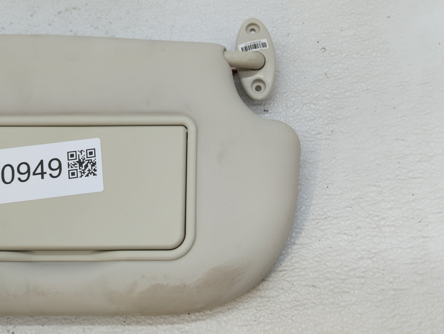 2013-2018 Ford Focus Sun Visor Shade Replacement Passenger Right Mirror Fits Fits 2013 2014 2015 2016 2017 2018 OEM Used Aut