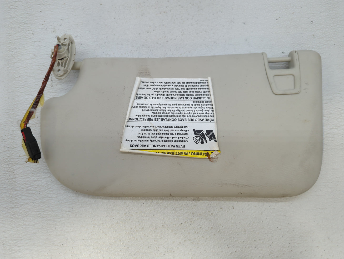 2013-2018 Ford Focus Sun Visor Shade Replacement Passenger Right Mirror Fits Fits 2013 2014 2015 2016 2017 2018 OEM Used Aut