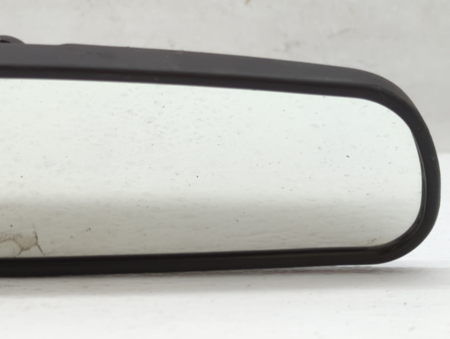 2010-2018 Ford Focus Interior Rear View Mirror Replacement OEM P/N:E8011681 Fits OEM Used Auto Parts - Oemusedautoparts1.com