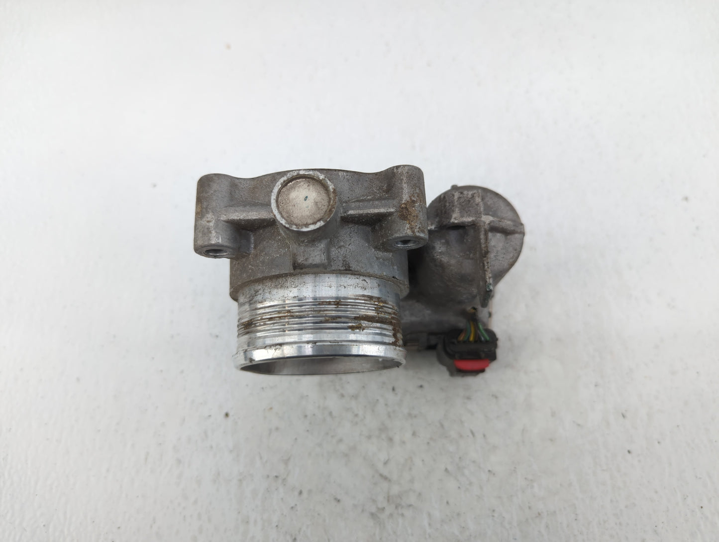 2014-2018 Ford Focus Throttle Body P/N:DS7E-9F991-BB Fits Fits 2014 2015 2016 2017 2018 2019 2020 2021 2022 OEM Used Auto Pa