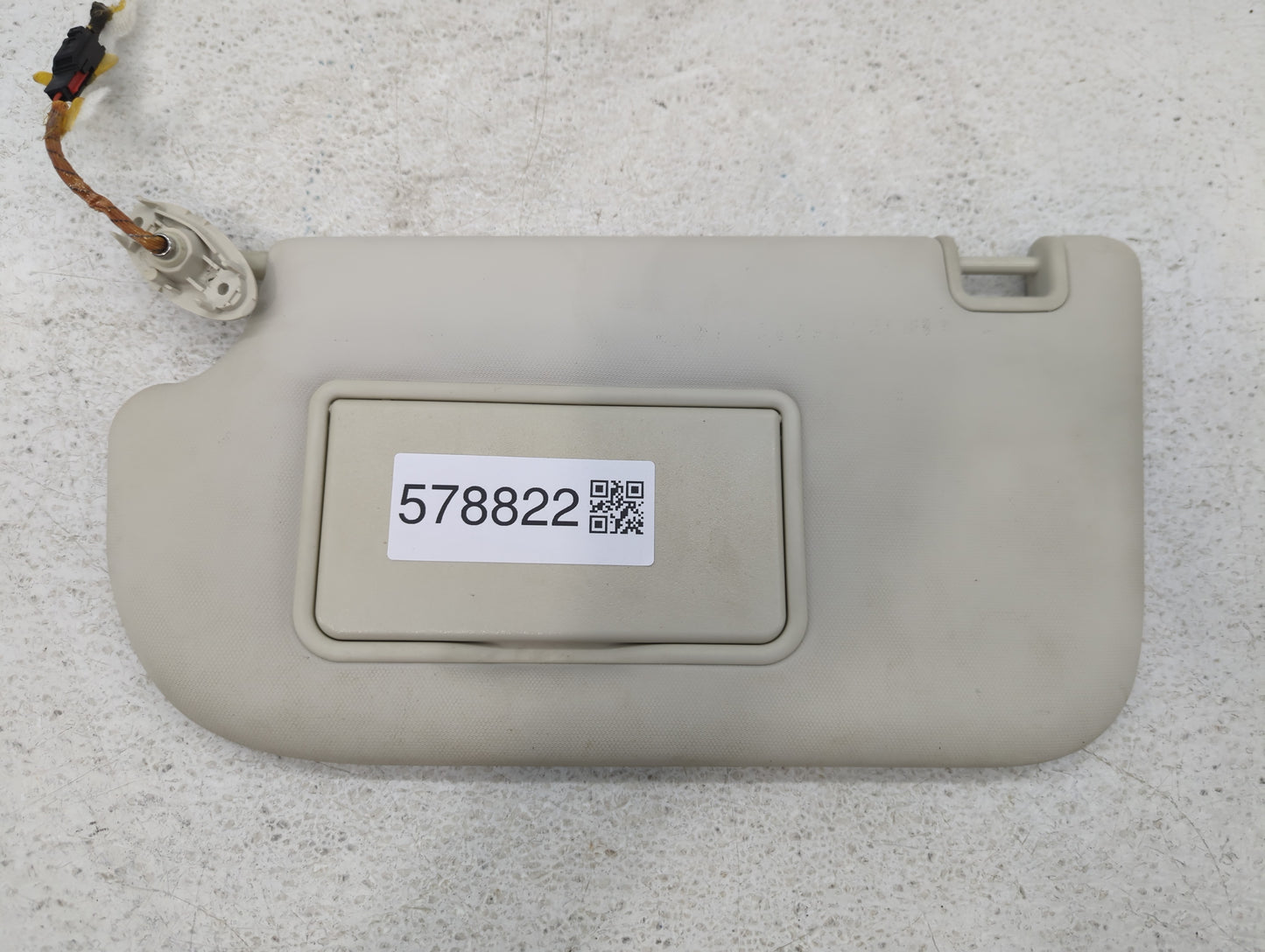 2013-2018 Ford Focus Sun Visor Shade Replacement Passenger Right Mirror Fits Fits 2013 2014 2015 2016 2017 2018 OEM Used Aut