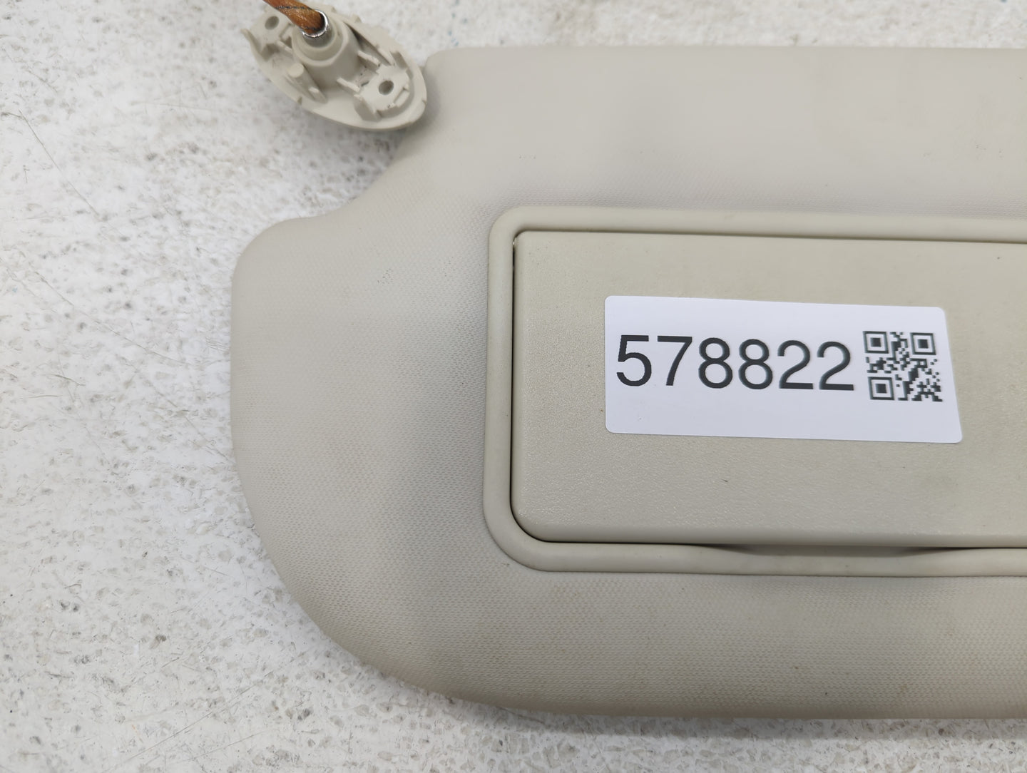 2013-2018 Ford Focus Sun Visor Shade Replacement Passenger Right Mirror Fits Fits 2013 2014 2015 2016 2017 2018 OEM Used Aut