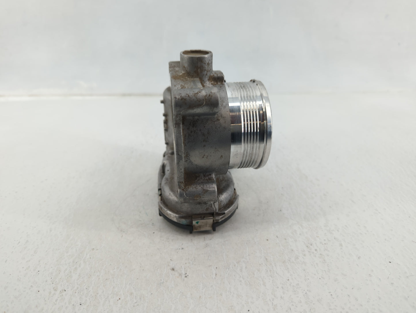 2014-2018 Ford Focus Throttle Body P/N:DS7E-9F991-BB Fits Fits 2014 2015 2016 2017 2018 2019 2020 2021 2022 OEM Used Auto Pa