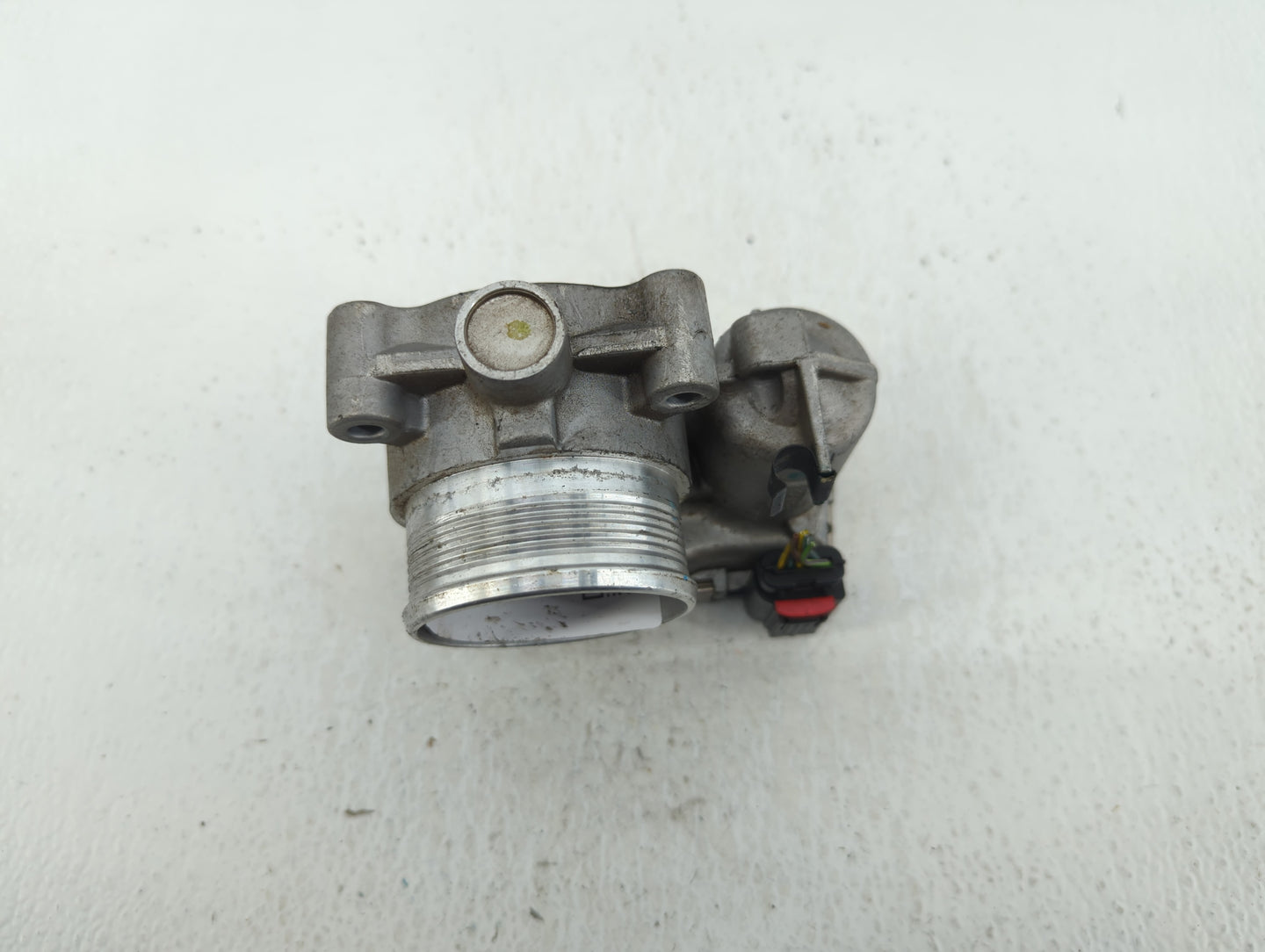 2014-2018 Ford Focus Throttle Body P/N:DS7E-9F991-BB Fits Fits 2014 2015 2016 2017 2018 2019 2020 2021 2022 OEM Used Auto Pa