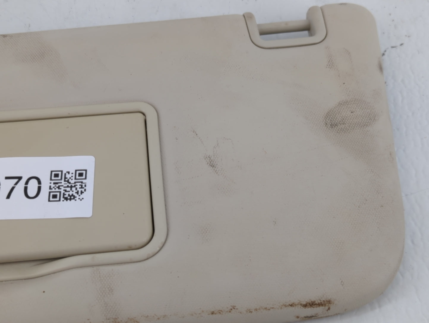 2015 Ford Focus Sun Visor Shade Replacement Driver Left Mirror Fits OEM Used Auto Parts - Oemusedautoparts1.com