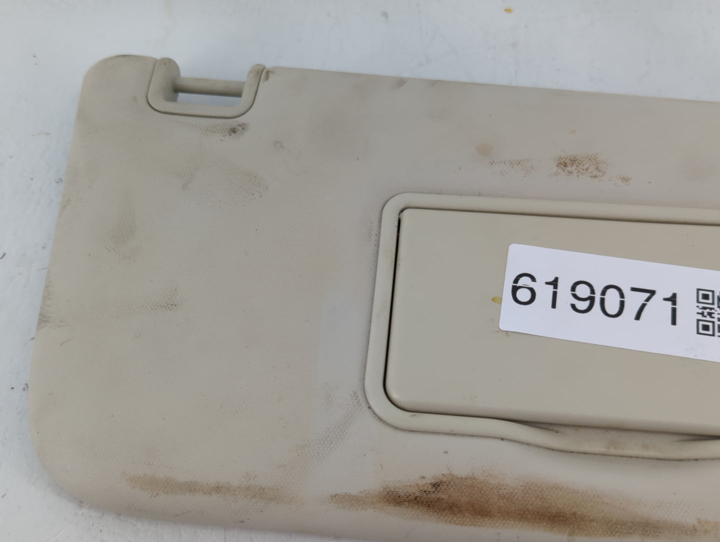 2013-2015 Ford Focus Sun Visor Shade Replacement Passenger Right Mirror Fits Fits 2013 2014 2015 OEM Used Auto Parts - Oemus