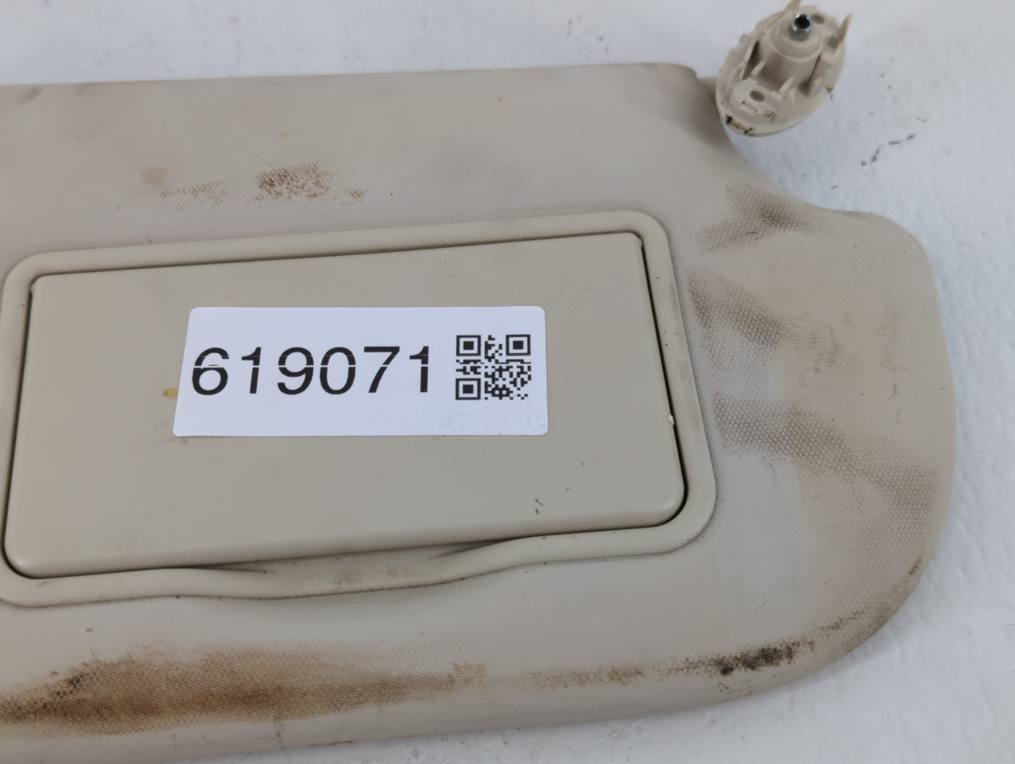 2013-2015 Ford Focus Sun Visor Shade Replacement Passenger Right Mirror Fits Fits 2013 2014 2015 OEM Used Auto Parts - Oemus