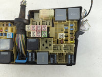 2015 Ford Focus Fusebox Fuse Box Panel Relay Module P/N:E00027328 AV6T-14A142-AB, AV6T-14A067-AD Fits OEM Used Auto Parts - 