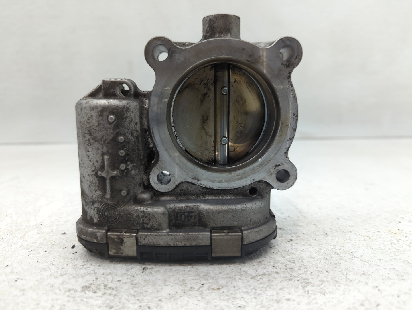 2014-2018 Ford Focus Throttle Body P/N:DS7E -9F991-BB Fits Fits 2014 2015 2016 2017 2018 2019 2020 2021 2022 OEM Used Auto P